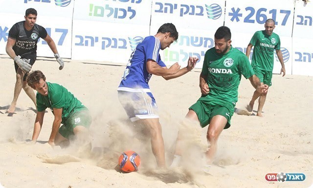 ניסן רביבו במאבק כל הכדור (שלומי גבאי)